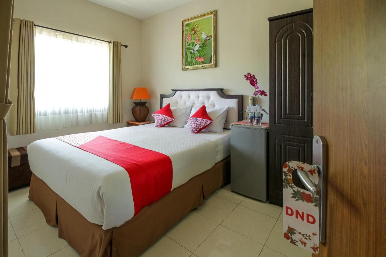 OYO 734 Tuban Torres Accomodation Kuta Lombok Exterior foto
