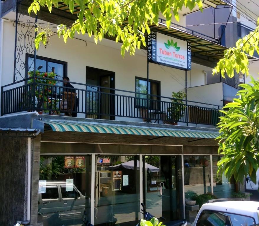OYO 734 Tuban Torres Accomodation Kuta Lombok Exterior foto