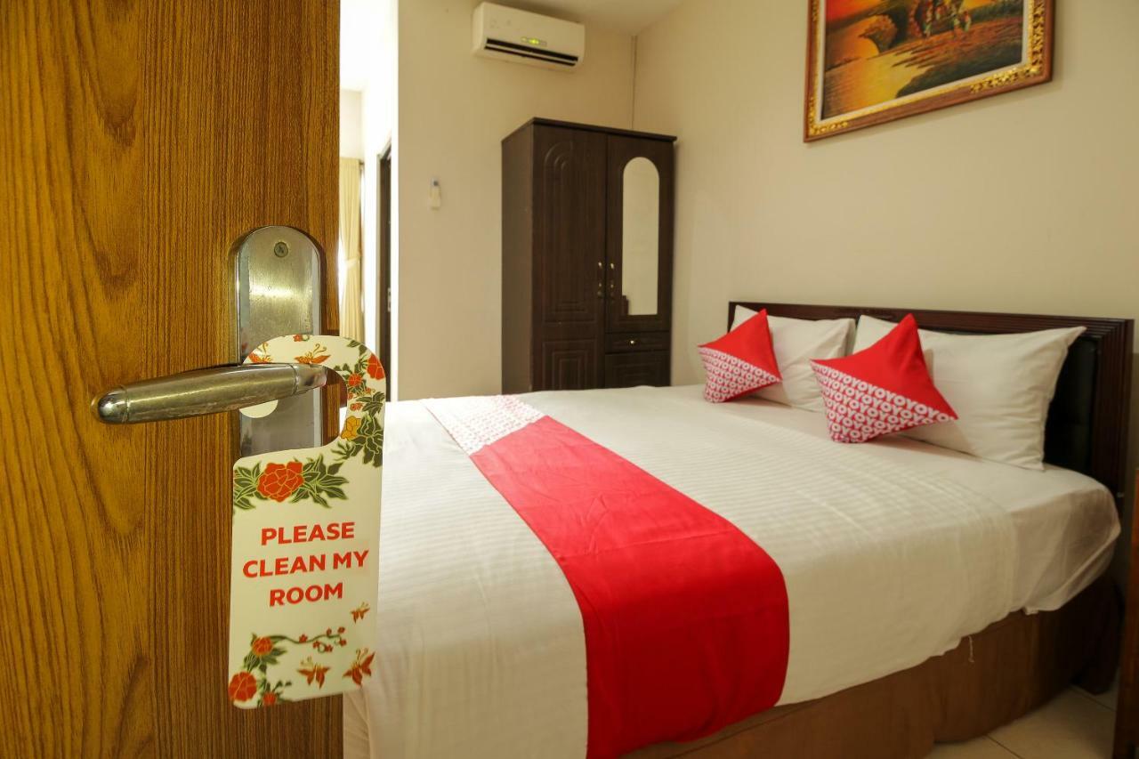 OYO 734 Tuban Torres Accomodation Kuta Lombok Exterior foto